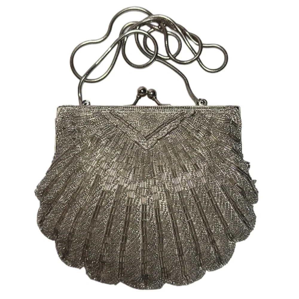 1960s JOHN LOUIS Clam Shell beaded glam evening art deco bag crossbody stunning